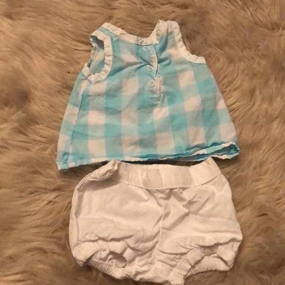 🚫SOLD🚫🌸🌸Carter’s dresses and short set🌸🌸 - Picture 5 of 8